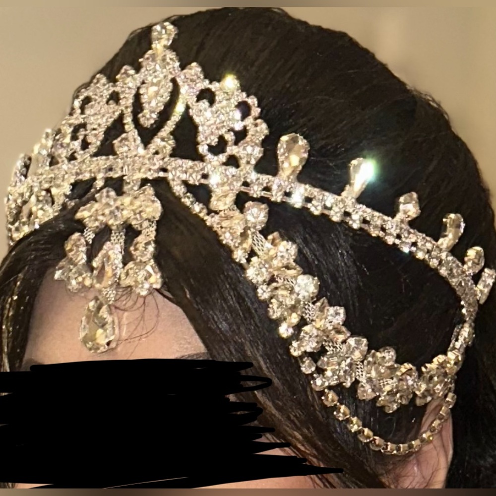 GORGEOUS Custom Crystal Headpiece Crown